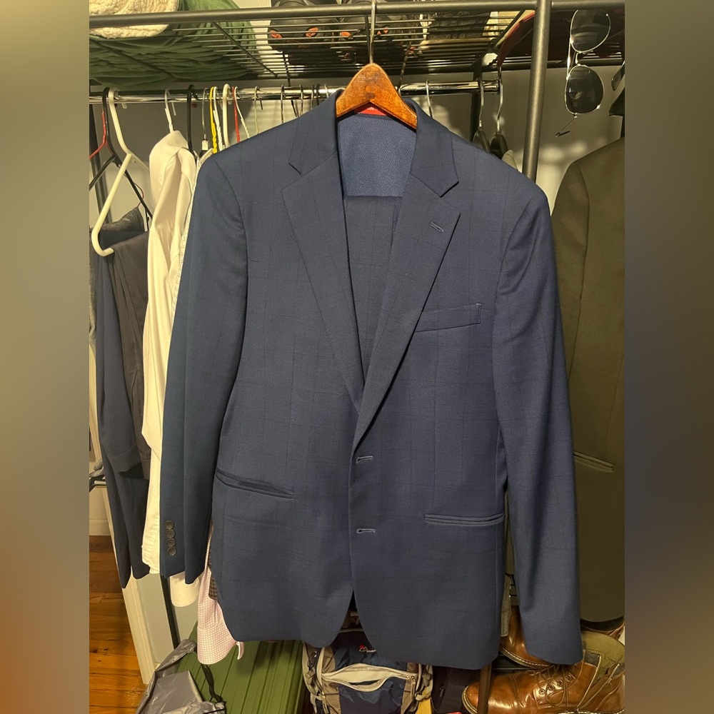 Blue/Black Plaid Kenneth Cole Suit; 38R; 32x32 pants